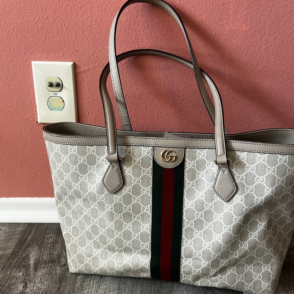 Gucci Beige and Green Patterned Tote